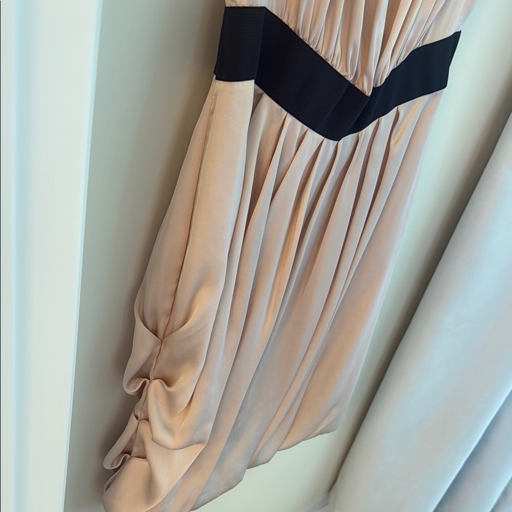H&M blush pink and black sleeveless mini dress - Picture 3 of 4